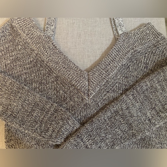 Dynamite Off-The-Shoulder Sweater - Small - Picture 3 of 7